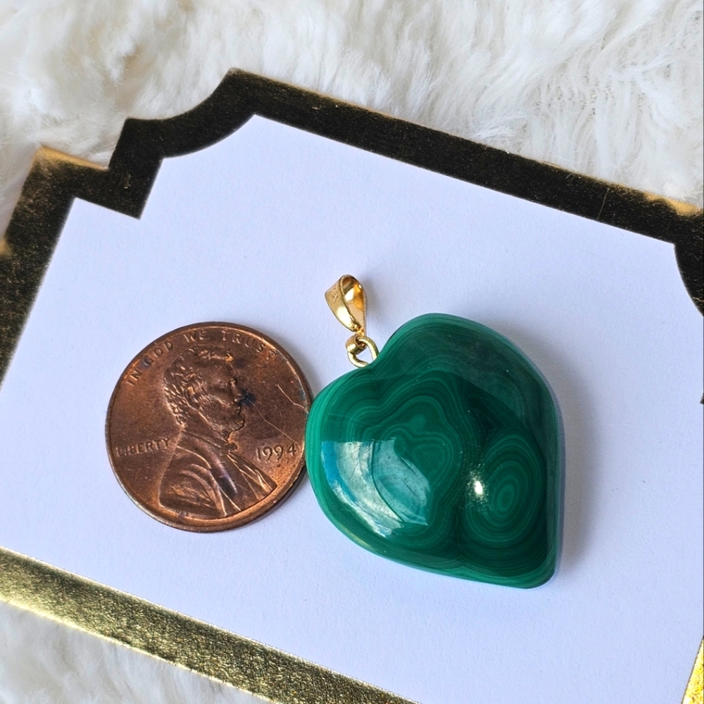 Malachite pendant heart